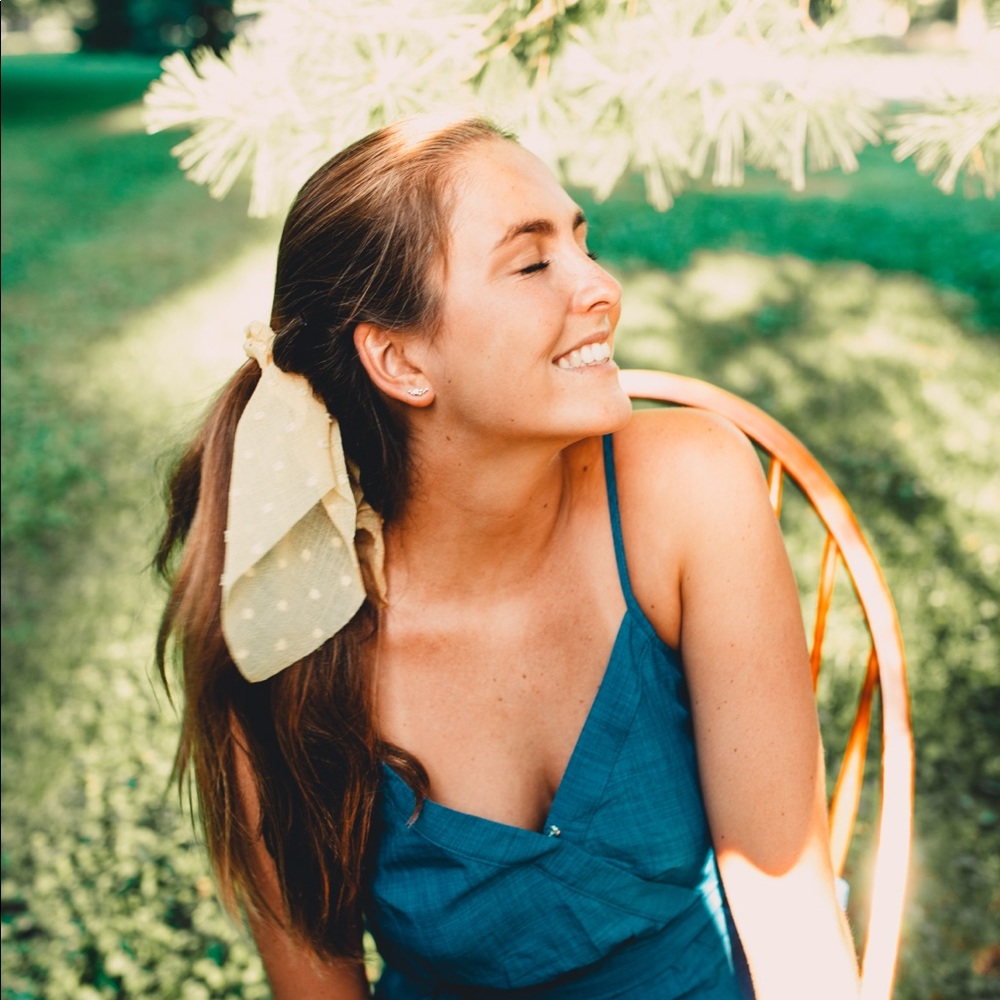 Meet your Posher, Elisa